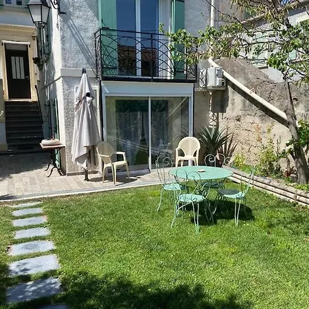 Charmant Studio Avec Jardin Avignon Exterior photo